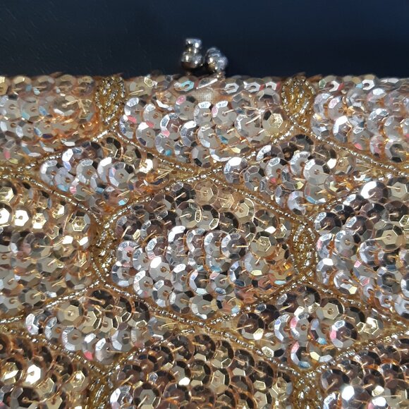 Vintage Gold Sequined Evening Kiss Lock Handbag /Clutch w/ Chain -6.5 x 5 inches - Picture 3 of 11